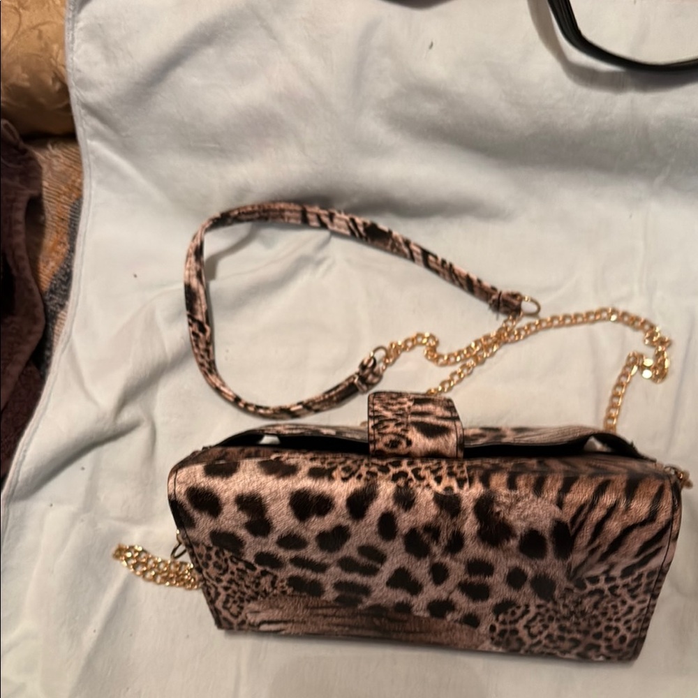 Leopard Print Women's Bag with Gold Chain